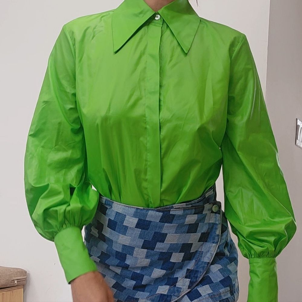 Nwot Ssense Animal Crackers brat bold green button down suiting blouse xs s - Picture 5 of 9